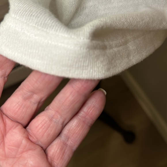 PINK Hoodie White Knit Open Back Gold Graphics - Picture 9 of 12